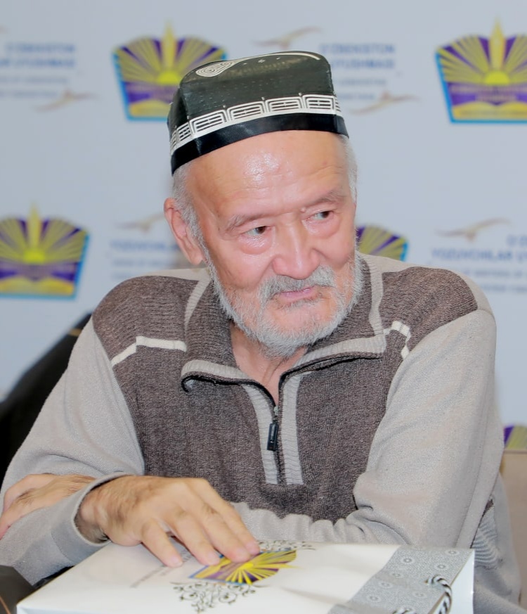 O‘zbek tarjimonlari Qozog‘istonning adabiy mukofoti bilan taqdirlandilar